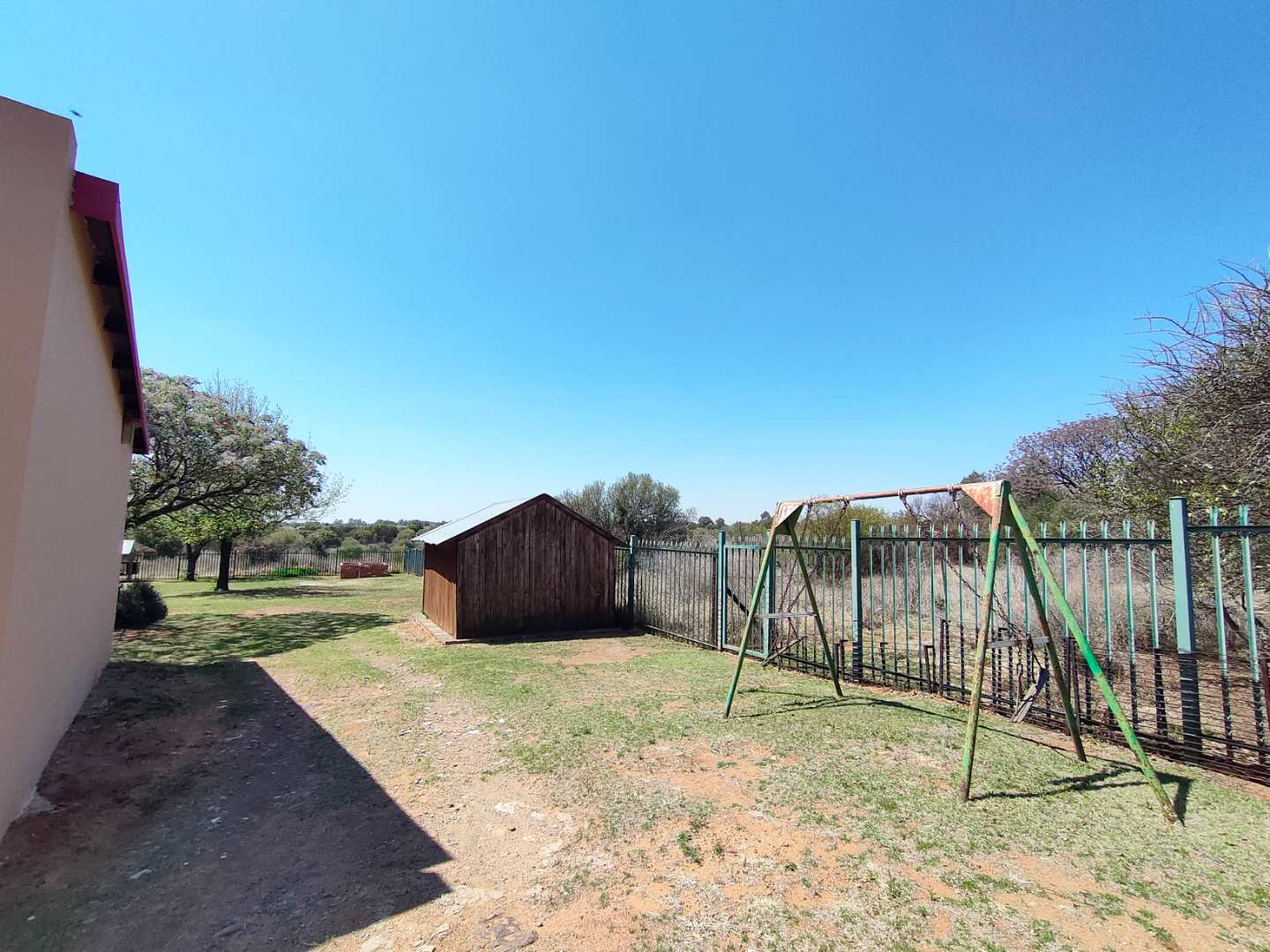 4 Bedroom Property for Sale in Langenhovenpark Free State